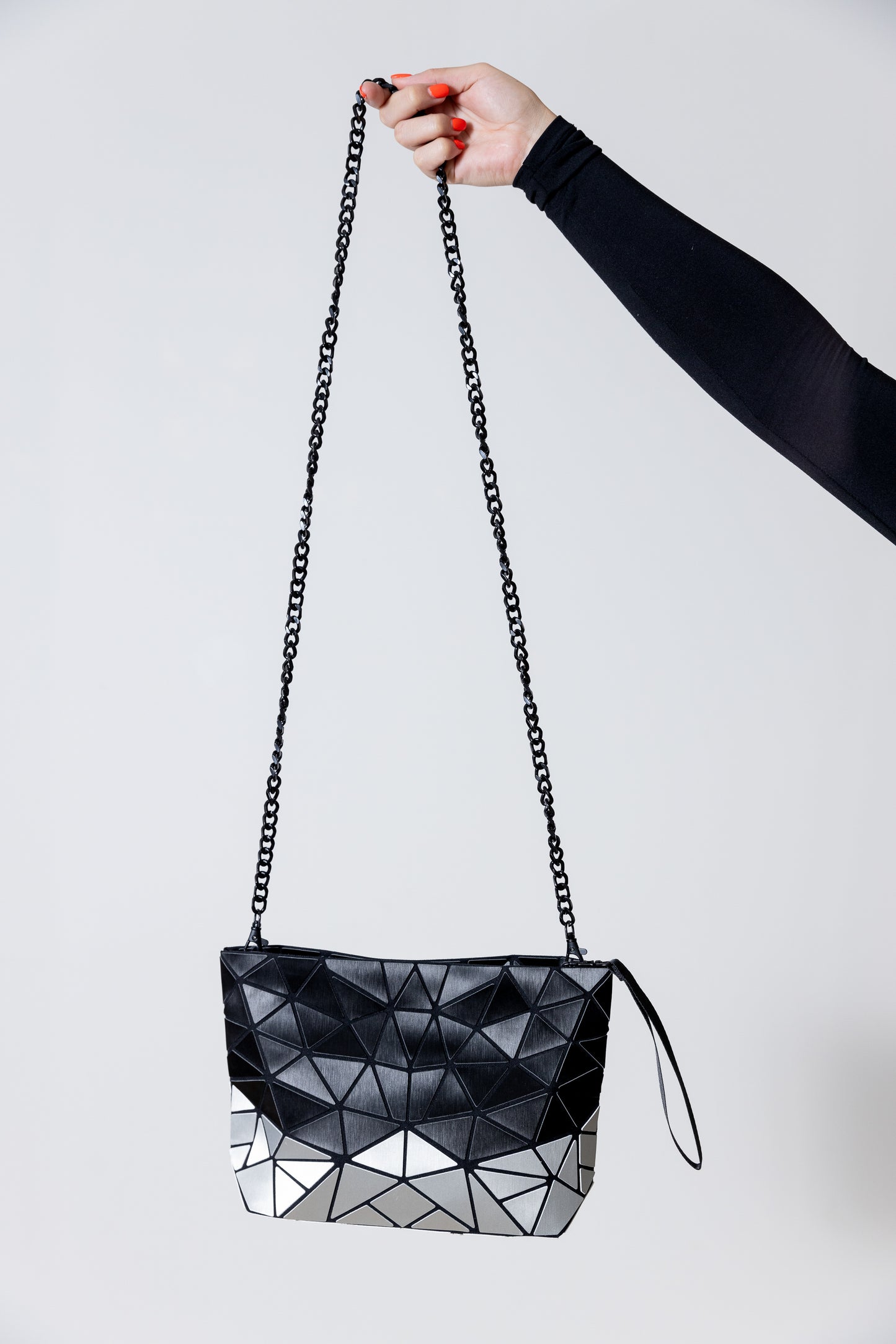 Bolso Negro con Plateado Mate - Patrizia Luca