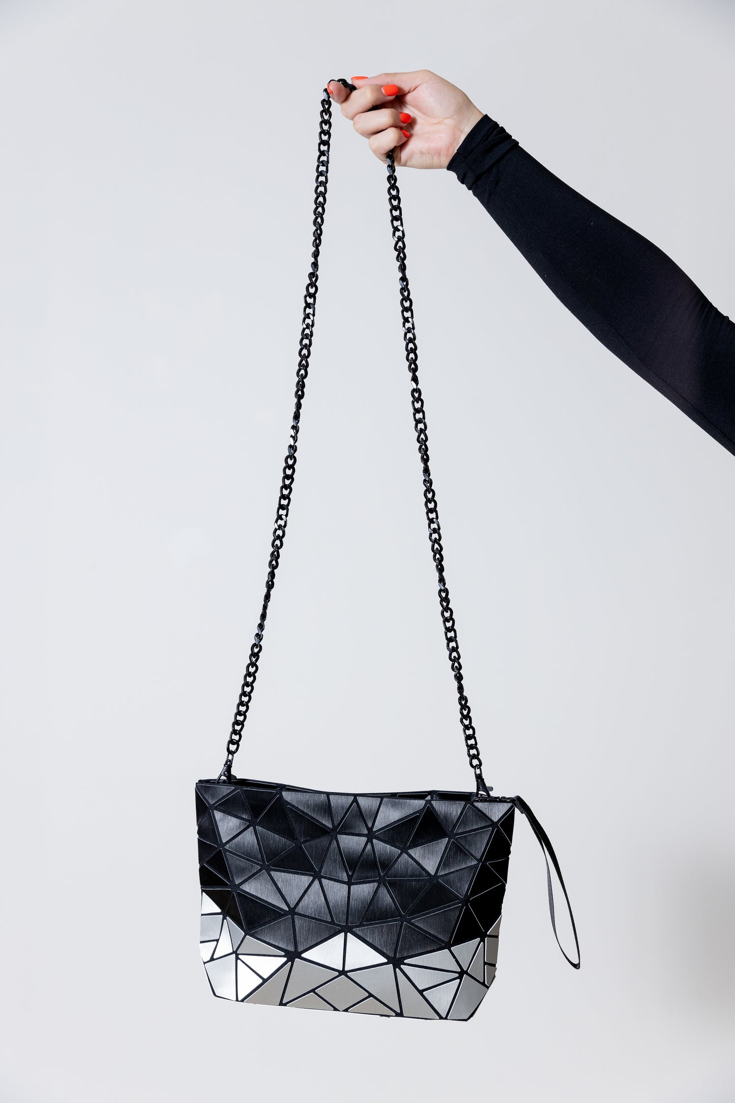 Bolso Negro con Plateado Mate - Patrizia Luca